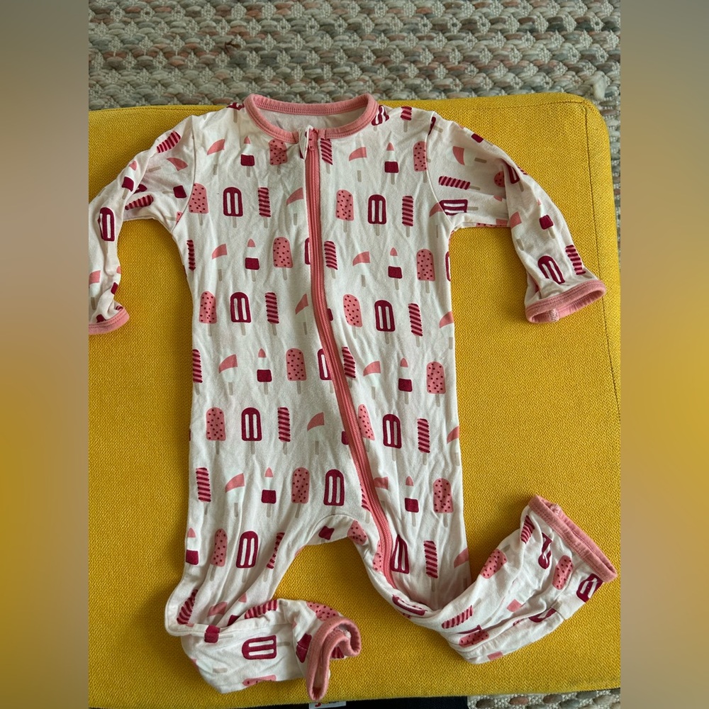 Gently used popsicle pajamas